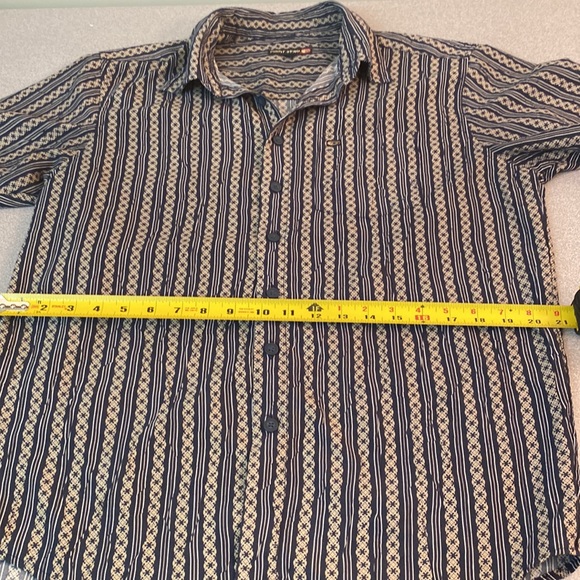 Point Zero - Men’s button down, short sleeve shirt. Size S - Picture 10 of 13